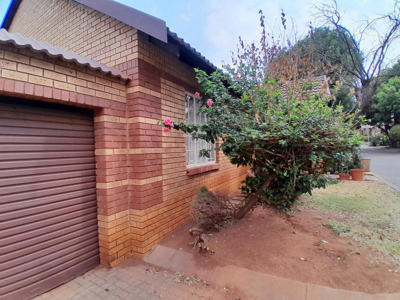 3 Bedroom Property for Sale in Clubview Gauteng