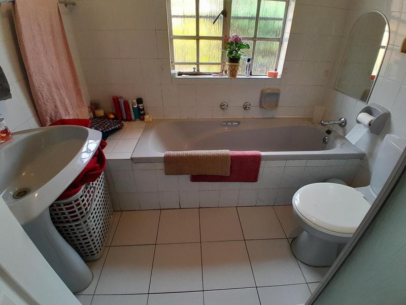 3 Bedroom Property for Sale in Clubview Gauteng