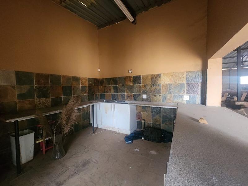 To Let 4 Bedroom Property for Rent in Elandsvlei Gauteng