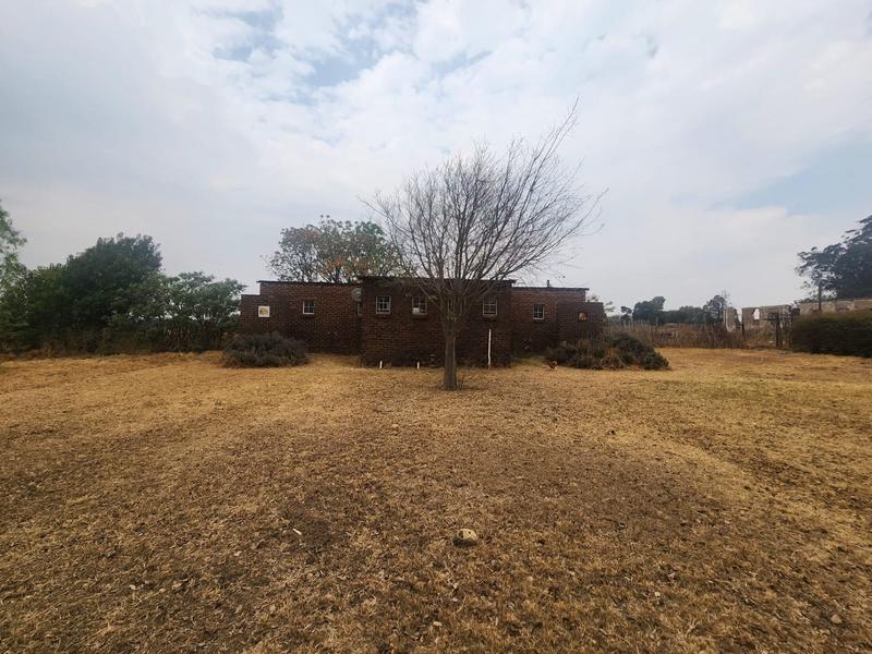 To Let 4 Bedroom Property for Rent in Elandsvlei Gauteng