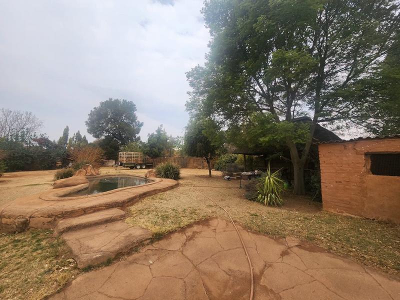 To Let 4 Bedroom Property for Rent in Elandsvlei Gauteng