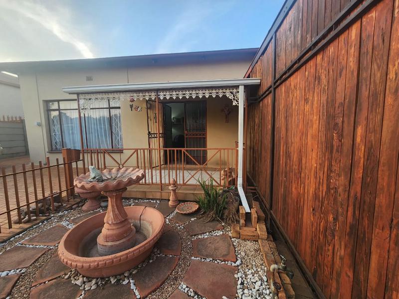 3 Bedroom Property for Sale in Randgate Gauteng