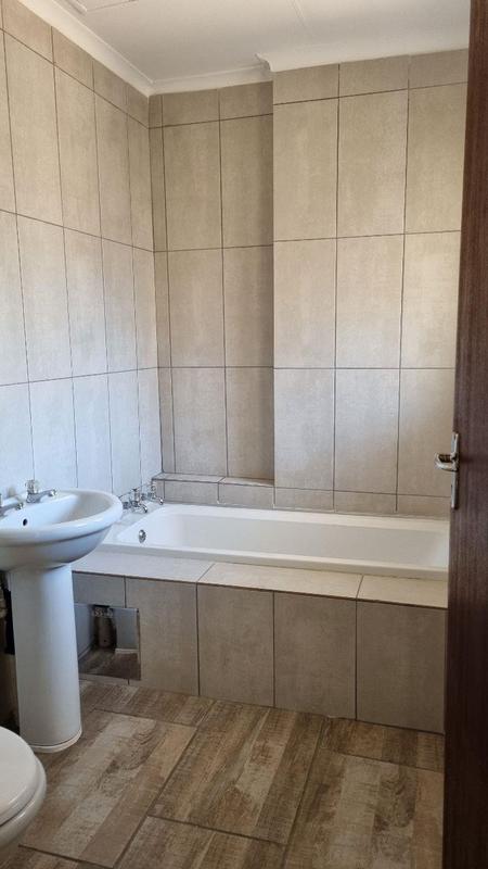 3 Bedroom Property for Sale in Vanderbijlpark SW 5 Gauteng