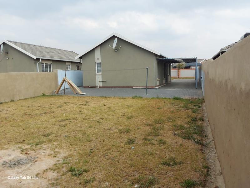 3 Bedroom Property for Sale in Windmill Park Gauteng