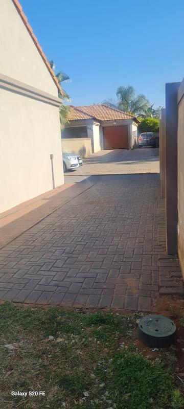 To Let 2 Bedroom Property for Rent in Willow Park Manor Gauteng