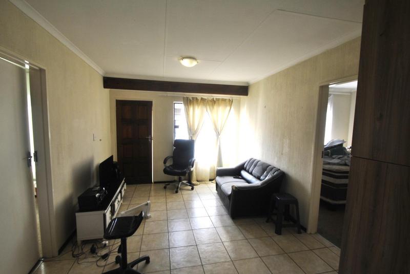 3 Bedroom Property for Sale in Dawn Park Gauteng