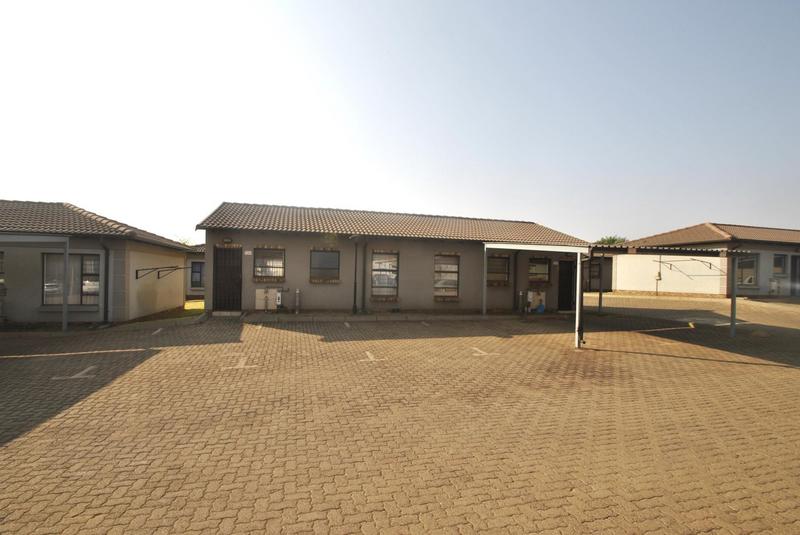 2 Bedroom Property for Sale in Dawn Park Gauteng