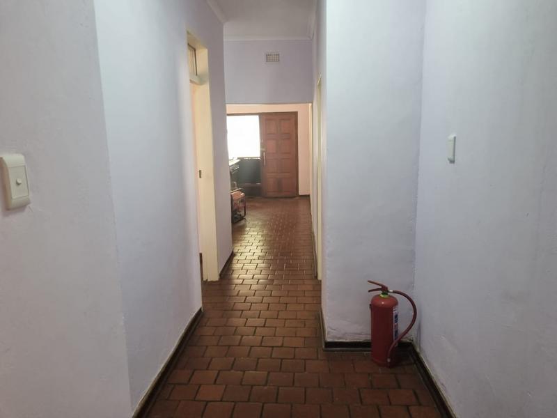 4 Bedroom Property for Sale in Observatory Gauteng