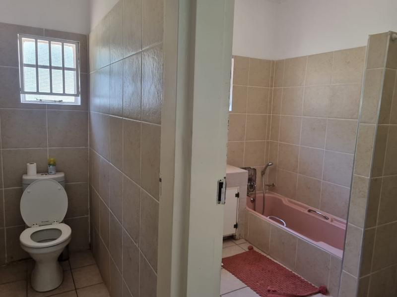 4 Bedroom Property for Sale in Observatory Gauteng