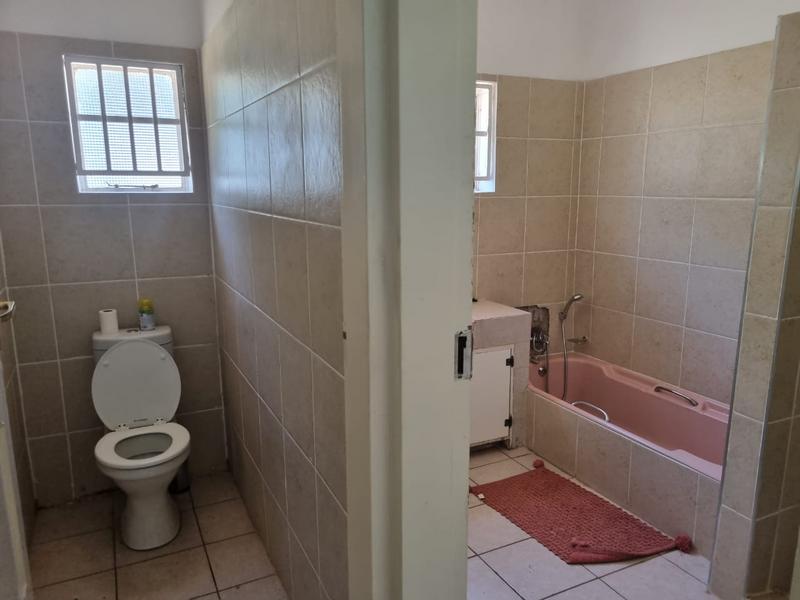 4 Bedroom Property for Sale in Observatory Gauteng