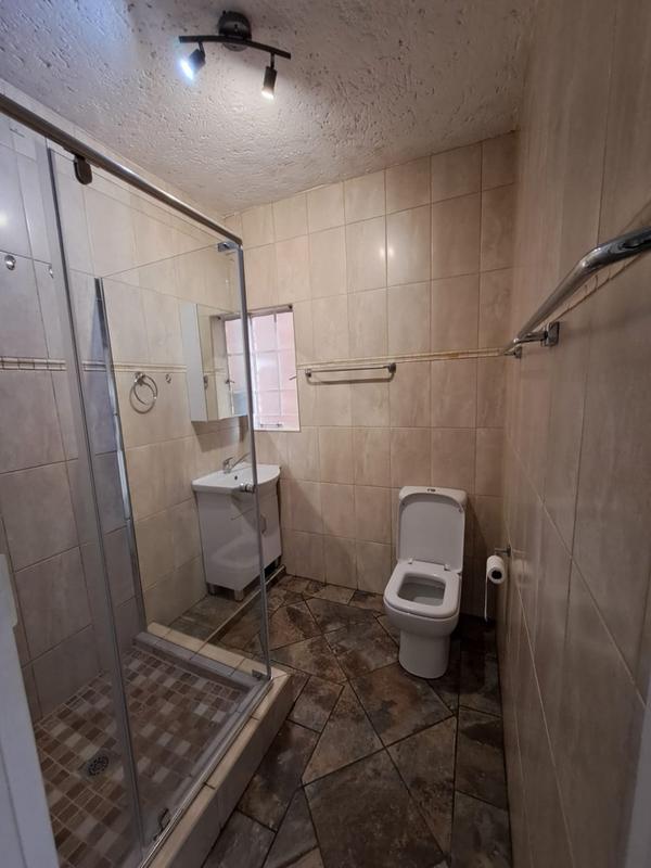 2 Bedroom Property for Sale in Doornpoort Gauteng