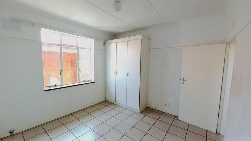 To Let 1 Bedroom Property for Rent in Sunnyridge Gauteng