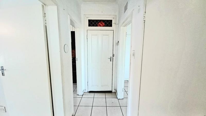 To Let 1 Bedroom Property for Rent in Sunnyridge Gauteng