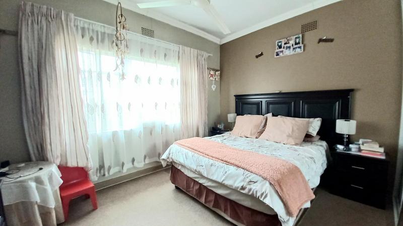 4 Bedroom Property for Sale in Symhurst Gauteng