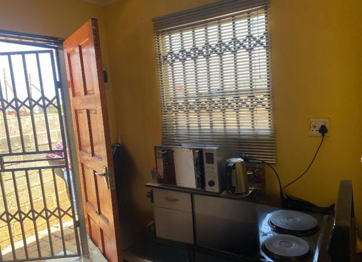 2 Bedroom Property for Sale in Braamfischerville Gauteng