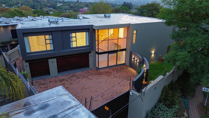 4 Bedroom Property for Sale in Morningside Gauteng