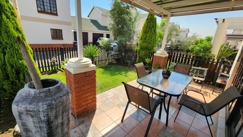 3 Bedroom Property for Sale in Montana Tuine Gauteng