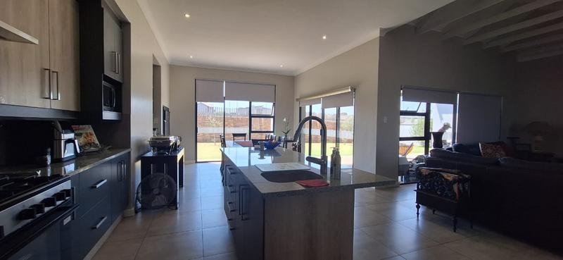 3 Bedroom Property for Sale in Midstream Meadows Gauteng