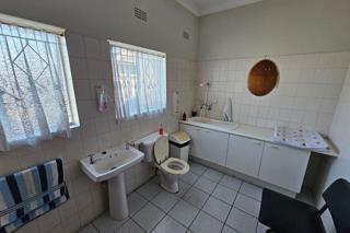 Commercial Property for Sale in New Redruth Gauteng