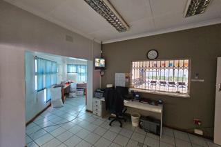 Commercial Property for Sale in New Redruth Gauteng