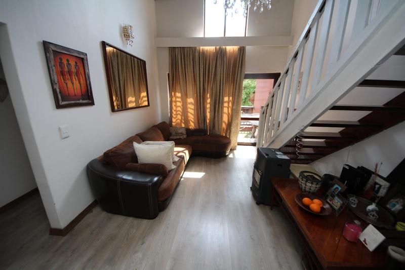 2 Bedroom Property for Sale in Sunninghill Gauteng