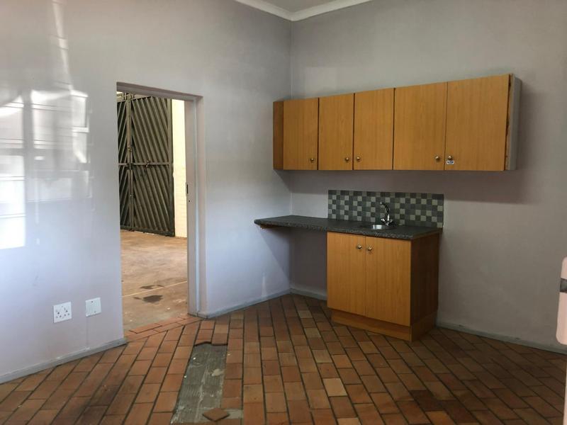 To Let commercial Property for Rent in Hennops Park Industrial Gauteng