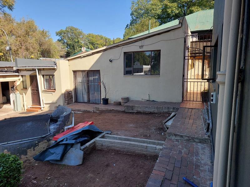 5 Bedroom Property for Sale in Kensington Gauteng