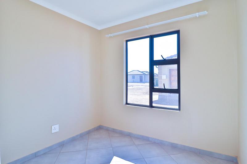 3 Bedroom Property for Sale in Windmill Park Gauteng