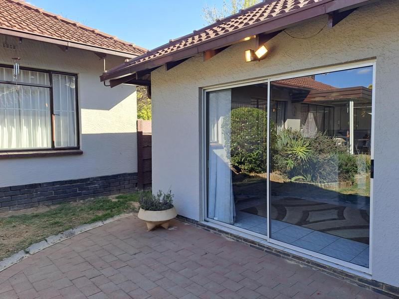 To Let 2 Bedroom Property for Rent in Highway Gardens Gauteng