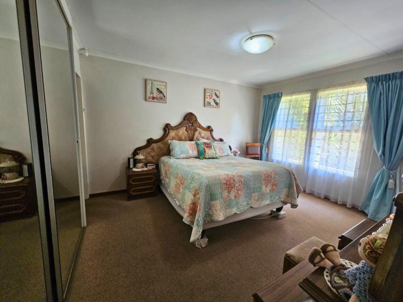 3 Bedroom Property for Sale in Glen Marais Gauteng