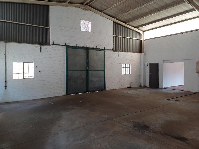 To Let commercial Property for Rent in Hennops Park Industrial Gauteng