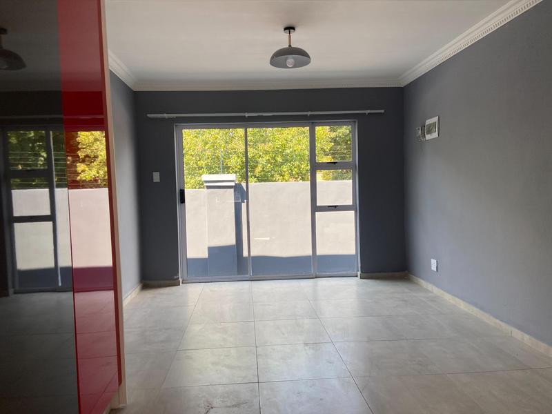 To Let 2 Bedroom Property for Rent in Wentworth Park Gauteng