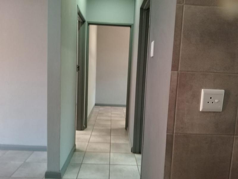 2 Bedroom Property for Sale in Mindalore Gauteng