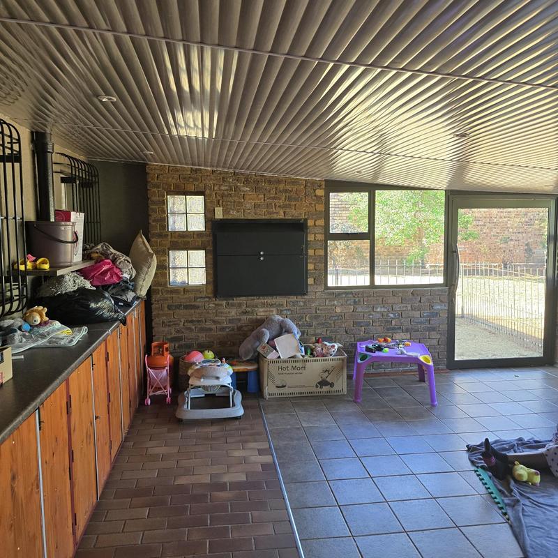 To Let 3 Bedroom Property for Rent in Elspark Gauteng