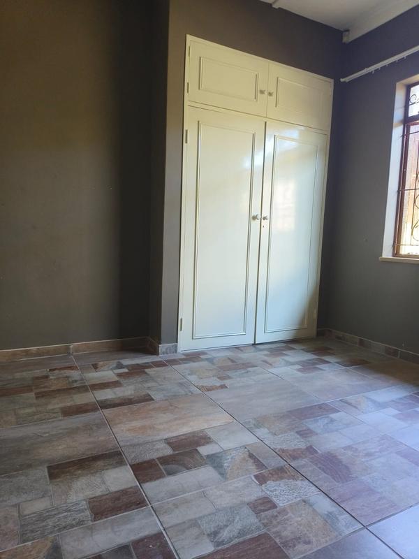 To Let 2 Bedroom Property for Rent in Kensington Gauteng