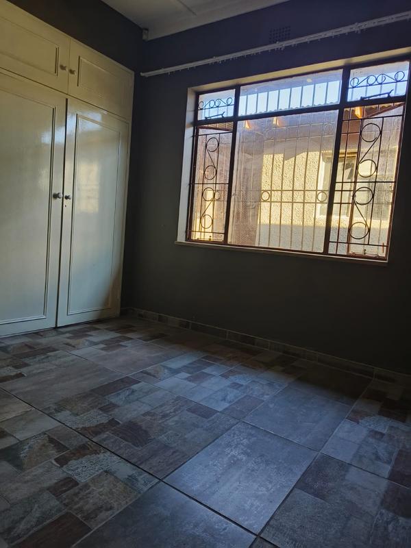 To Let 2 Bedroom Property for Rent in Kensington Gauteng