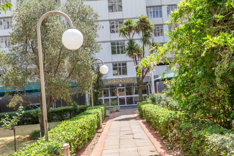 1 Bedroom Property for Sale in Bedford Gardens Gauteng