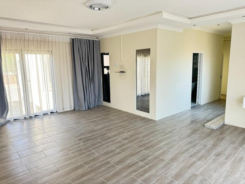 To Let 4 Bedroom Property for Rent in Craigavon Gauteng