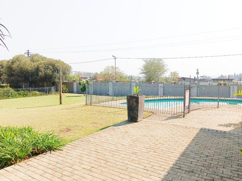 2 Bedroom Property for Sale in Broadacres Gauteng