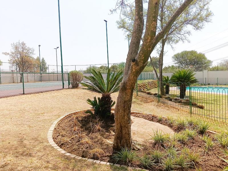 2 Bedroom Property for Sale in Paulshof Gauteng