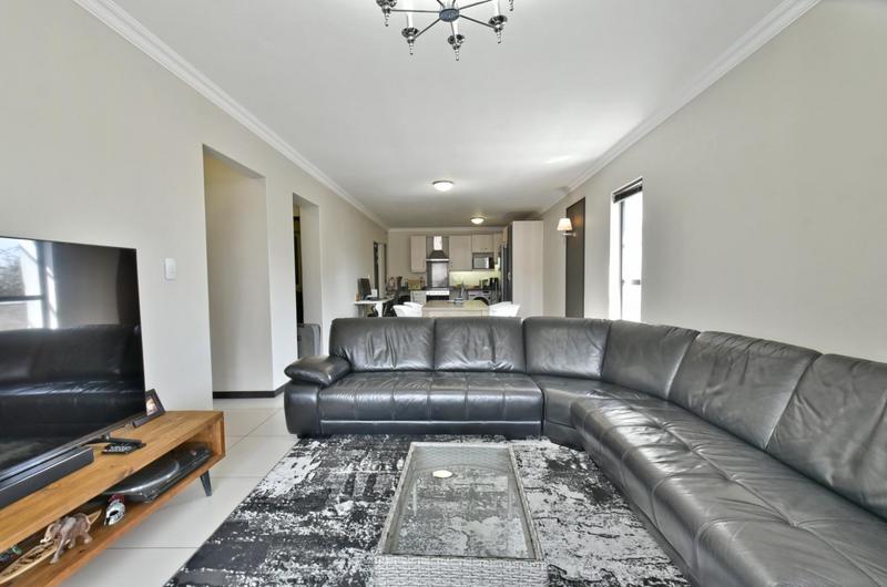 2 Bedroom Property for Sale in Edenburg Gauteng