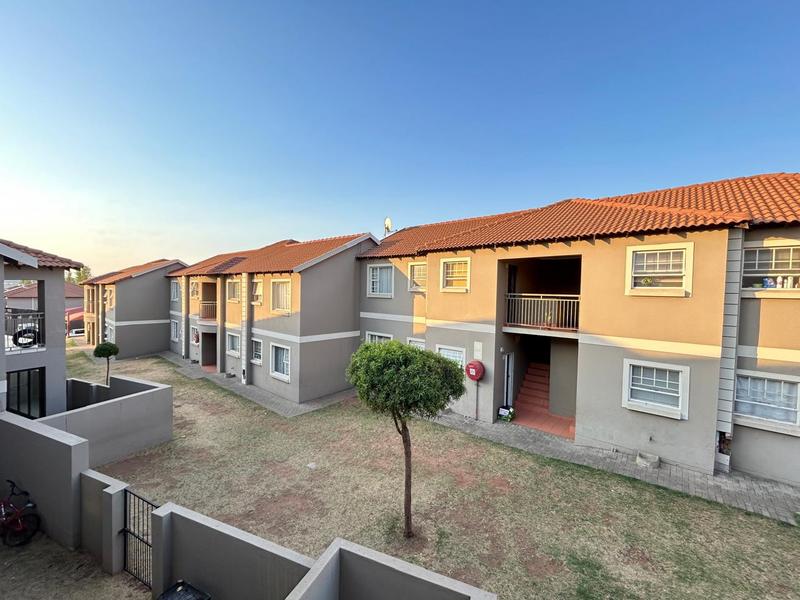 To Let 2 Bedroom Property for Rent in Rynfield A H Gauteng