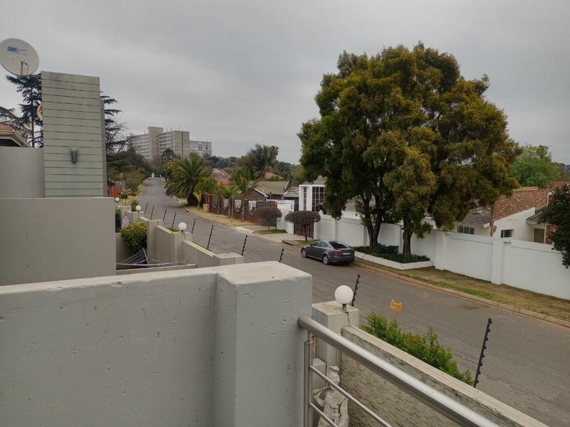 3 Bedroom Property for Sale in Bedfordview Gauteng