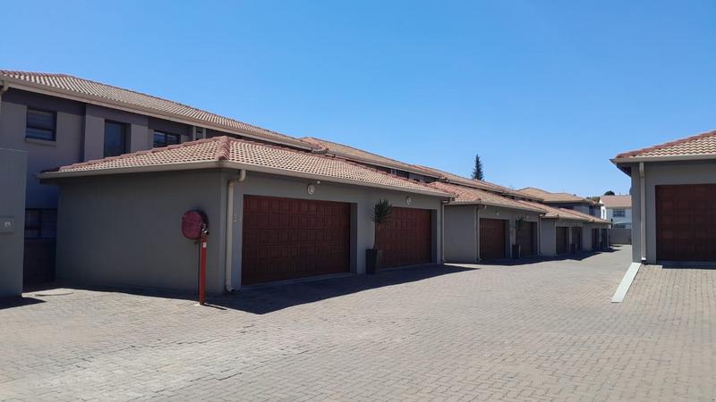 3 Bedroom Property for Sale in Bedfordview Gauteng