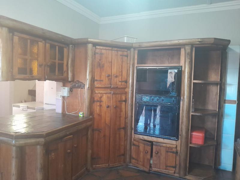 4 Bedroom Property for Sale in Lambton Gauteng