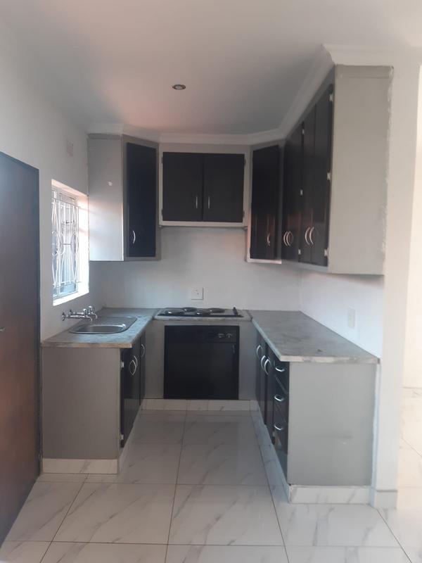 3 Bedroom Property for Sale in Protea North Gauteng