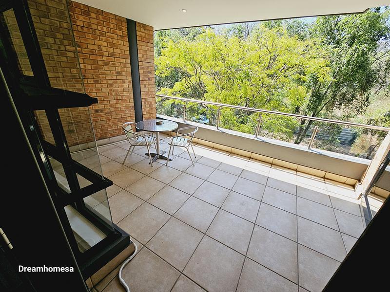 To Let 2 Bedroom Property for Rent in Benmore Gauteng