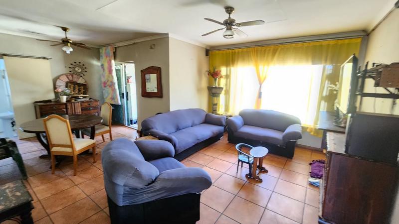 3 Bedroom Property for Sale in Brackendowns Gauteng