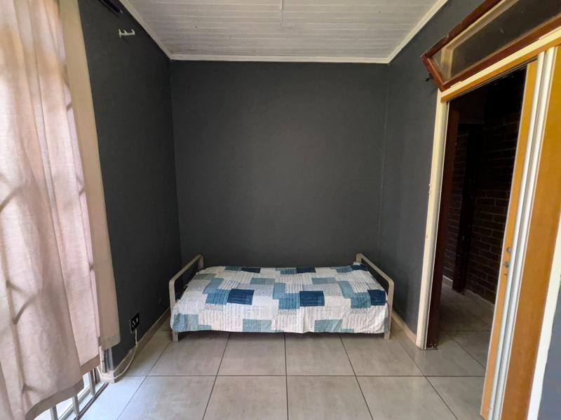 4 Bedroom Property for Sale in Floracliffe Gauteng