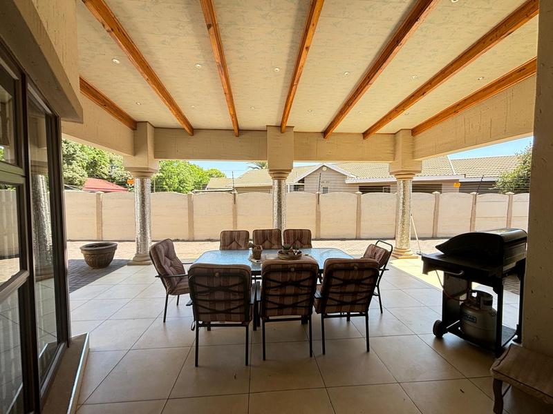 3 Bedroom Property for Sale in Golf Park Gauteng